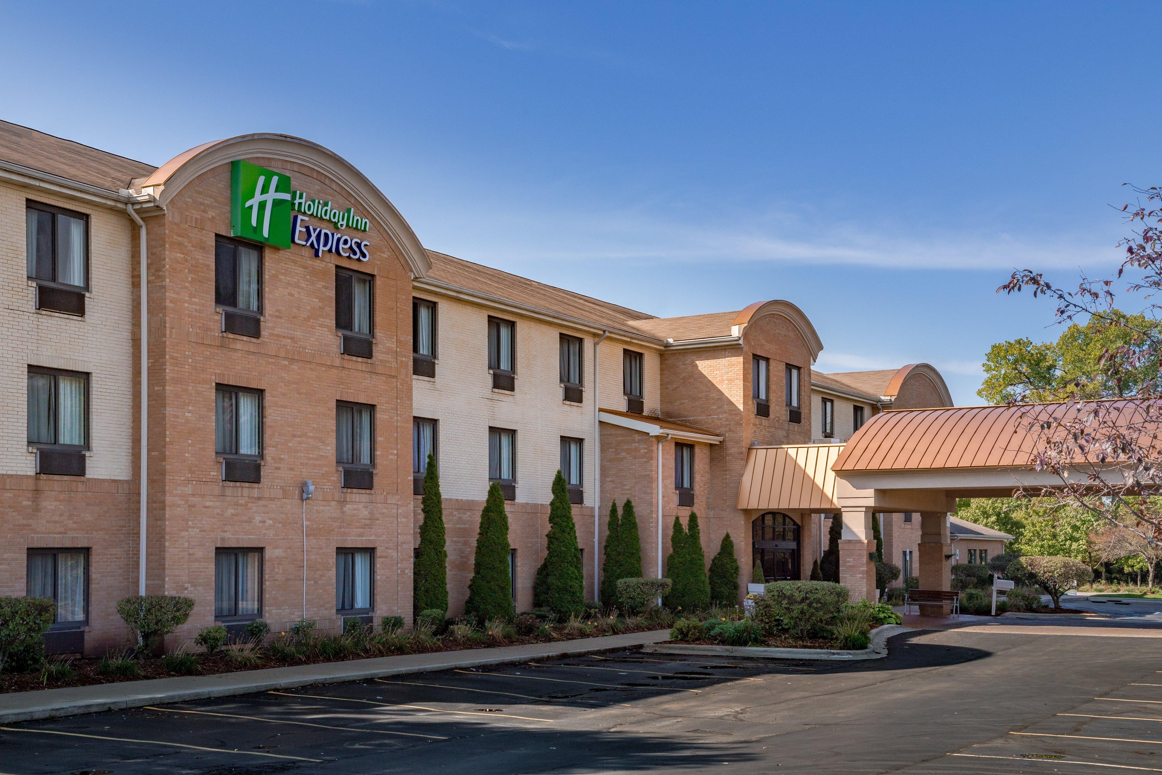 Holiday Inn Express Hotel & Suites Canton By Ihg Ngoại thất bức ảnh