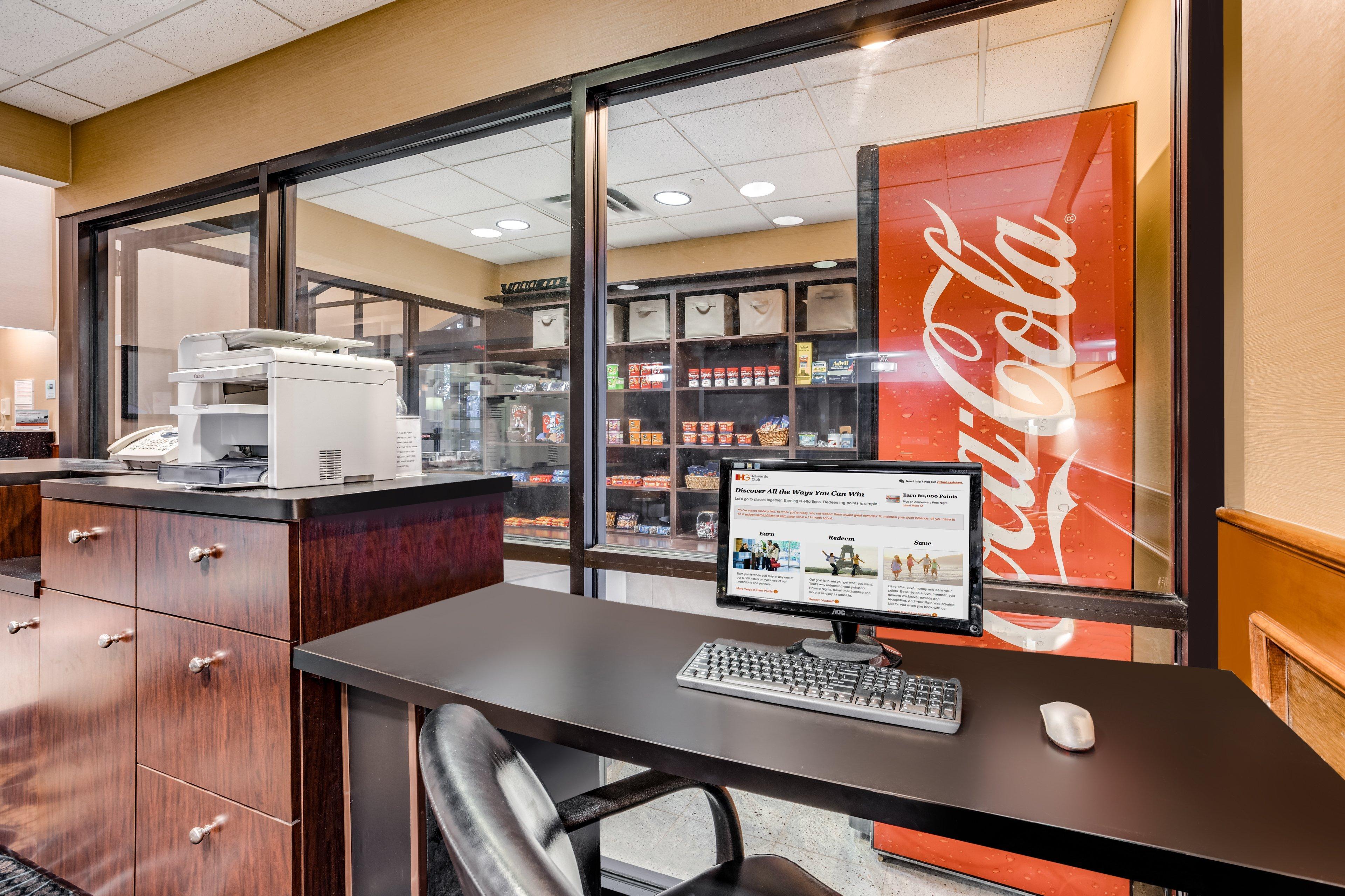 Holiday Inn Express Hotel & Suites Canton By Ihg Ngoại thất bức ảnh